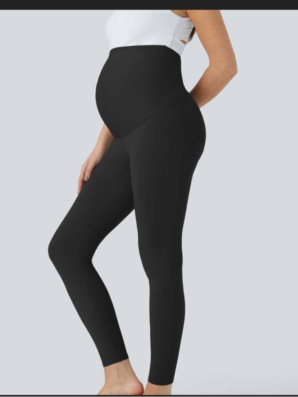 HALARA Seamless Flow Super High-Waisted Maternity Yoga Leggings – Size Medium